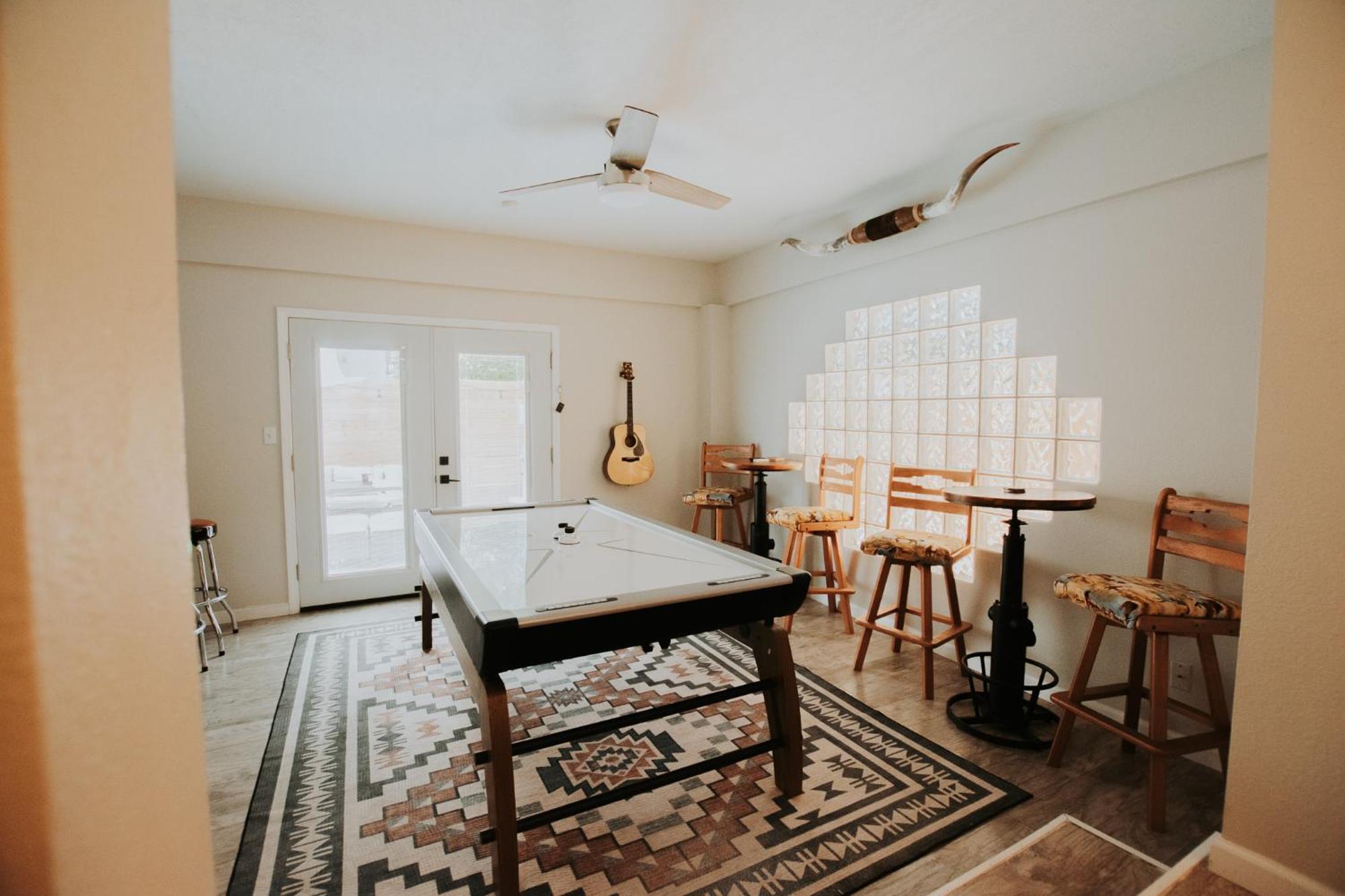 אלבוקרקי Cowboy Den-Hot Tub-Game Room-Pet Friendly-No Pet Fees! מראה חיצוני תמונה